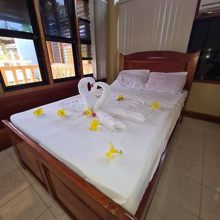 La-Familia Guest House 锡基霍尔 外观 照片