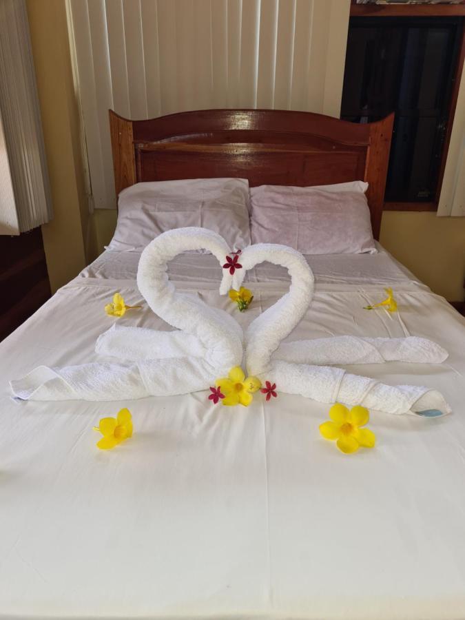La-Familia Guest House 锡基霍尔 外观 照片