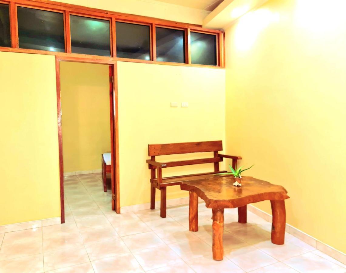 La-Familia Guest House 锡基霍尔 外观 照片